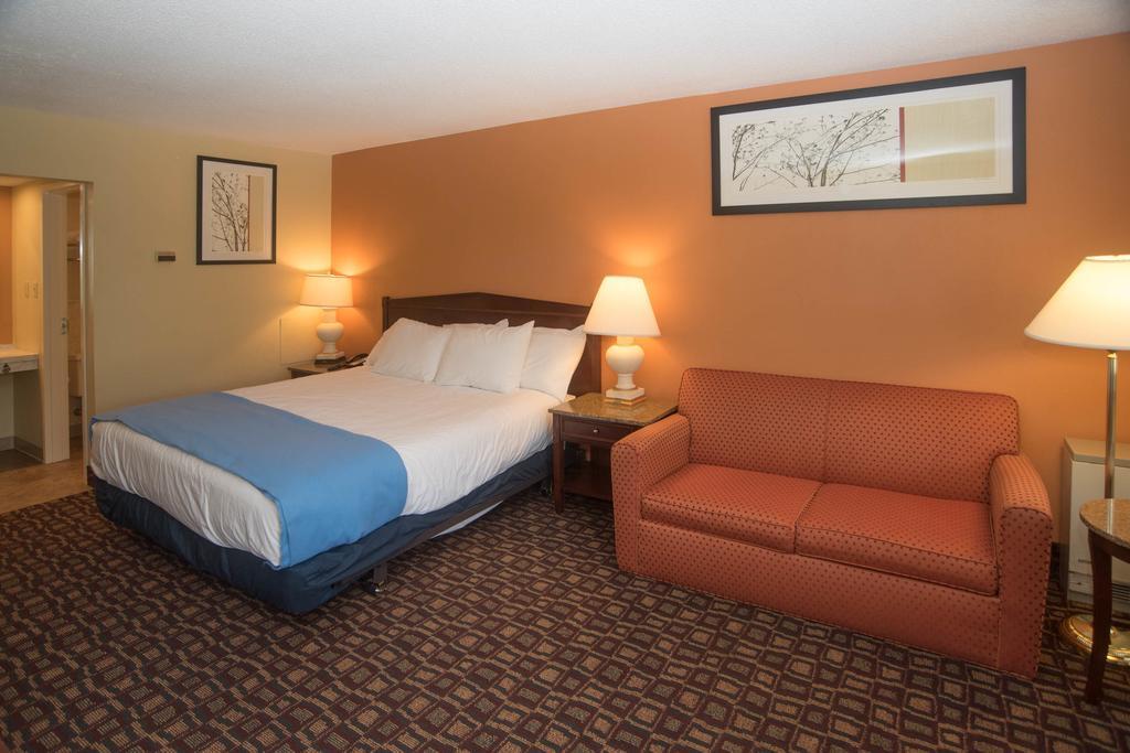Colonnade Inn Lyndonville Esterno foto